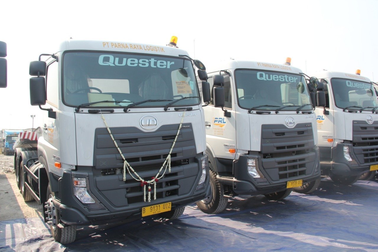 090cef1e5cc929fdb7a339bdf406a7c3.jpg