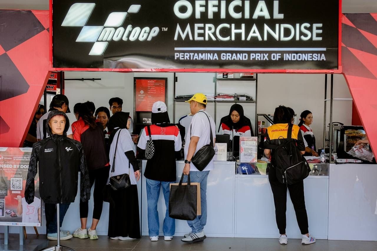 MotoGP Mandalika 2023: UMKM Binaan Pertamina Raup Omzet Rp689,6 Juta ...